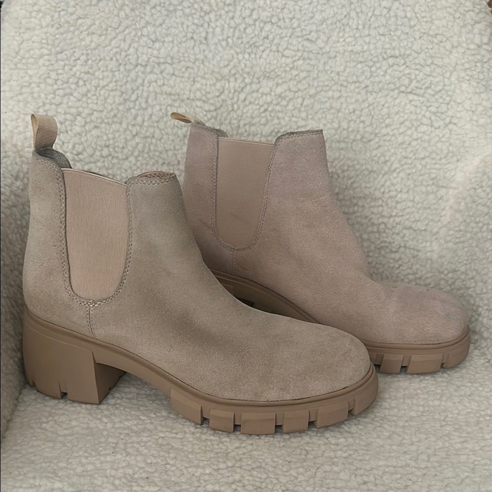 Steve Madden Cream Ankle Booties